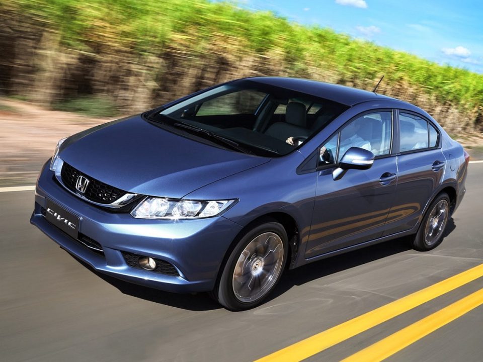 Como a CarSoul pode ajudar a valorizar a revenda do seu veículo 10 Honda Civic 2015