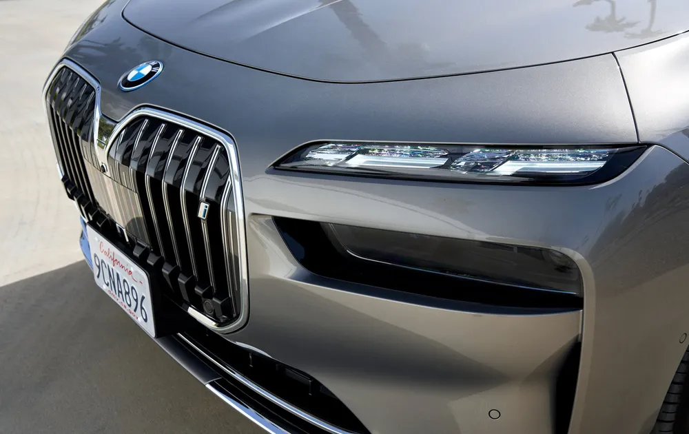 BMW i7 - O Supremo Luxo da Eletromobilidade image 17