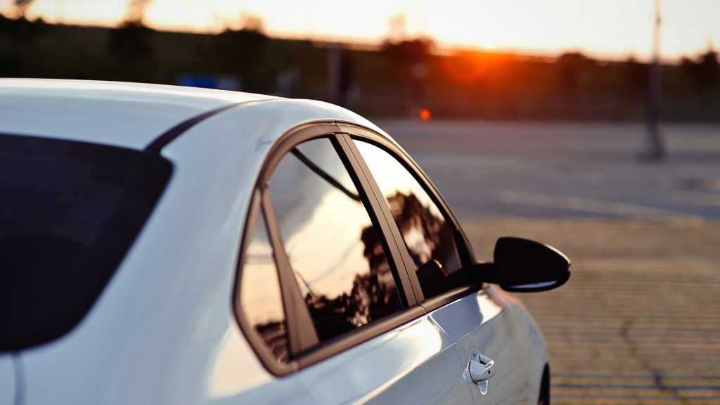 Como o sol danifica o interior do carro? Imagem para blog 73
