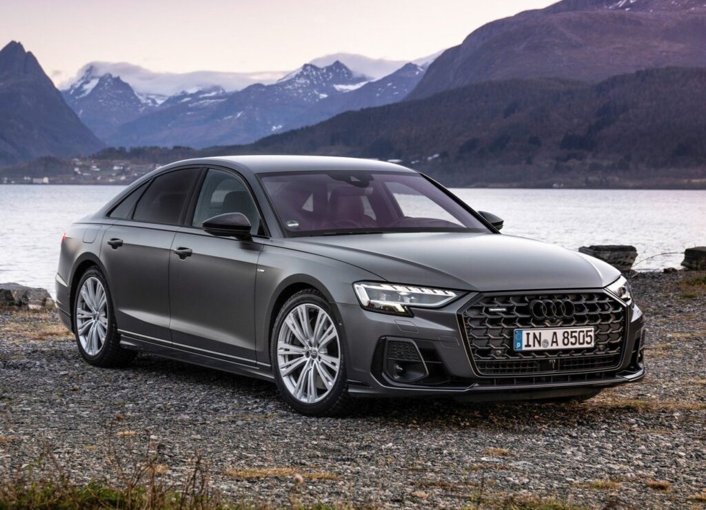 Carros de Luxo 2025: Conheça os Modelos Mais Sofisticados do Ano audi a8 2022 01 20220401072515 1280x925 1