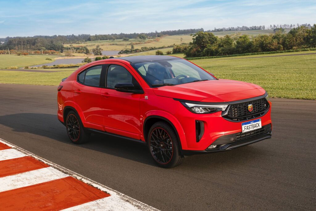 suvs mais desejados - Fiat Fastback Abarth