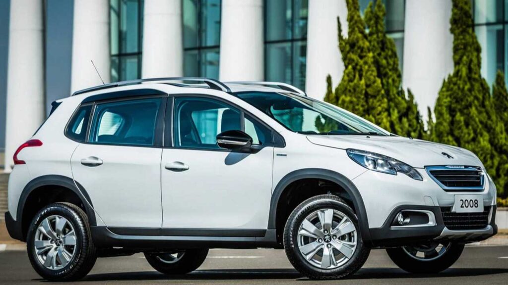 suvs mais desejados - Peugeot 2008 e-Style (elétrico)